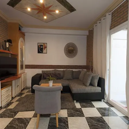 In Near Centre Apartment *