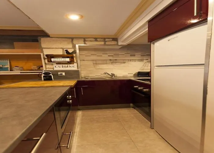 In Near Playa De La Punta Apartamento Roses